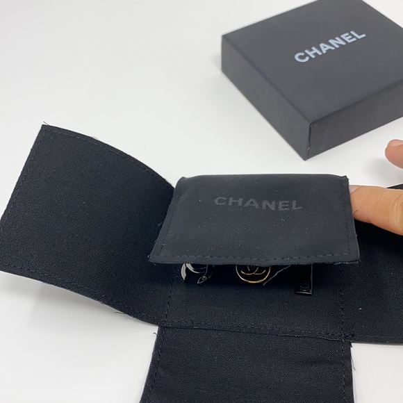 Three CHANEL Metal Zipper Pull - Picture 9 of 11